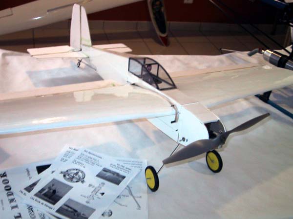 137-3721_IMG