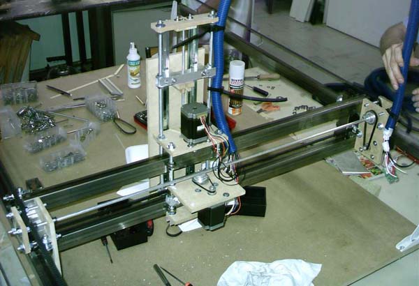 cnc-200506-chariot-vd18