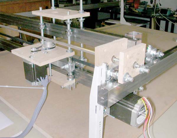 cnc-200506-table-pj0975