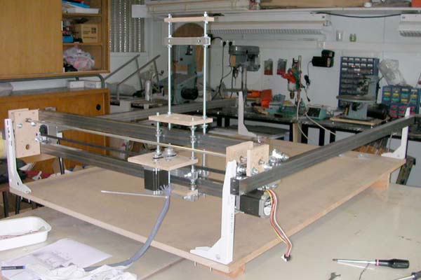 cnc-200506-table-pj0976