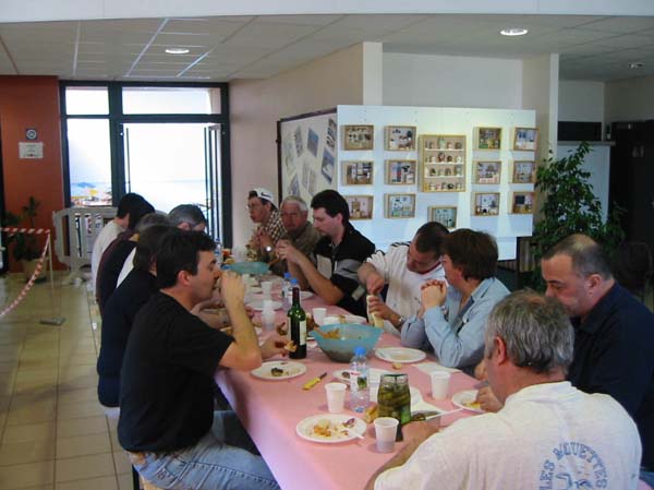 indoor-2003-bd-09